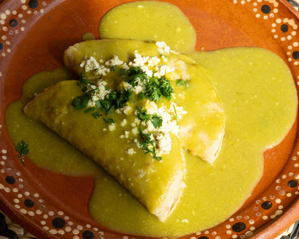 Enchiladas de frijol con requesón de tofu 